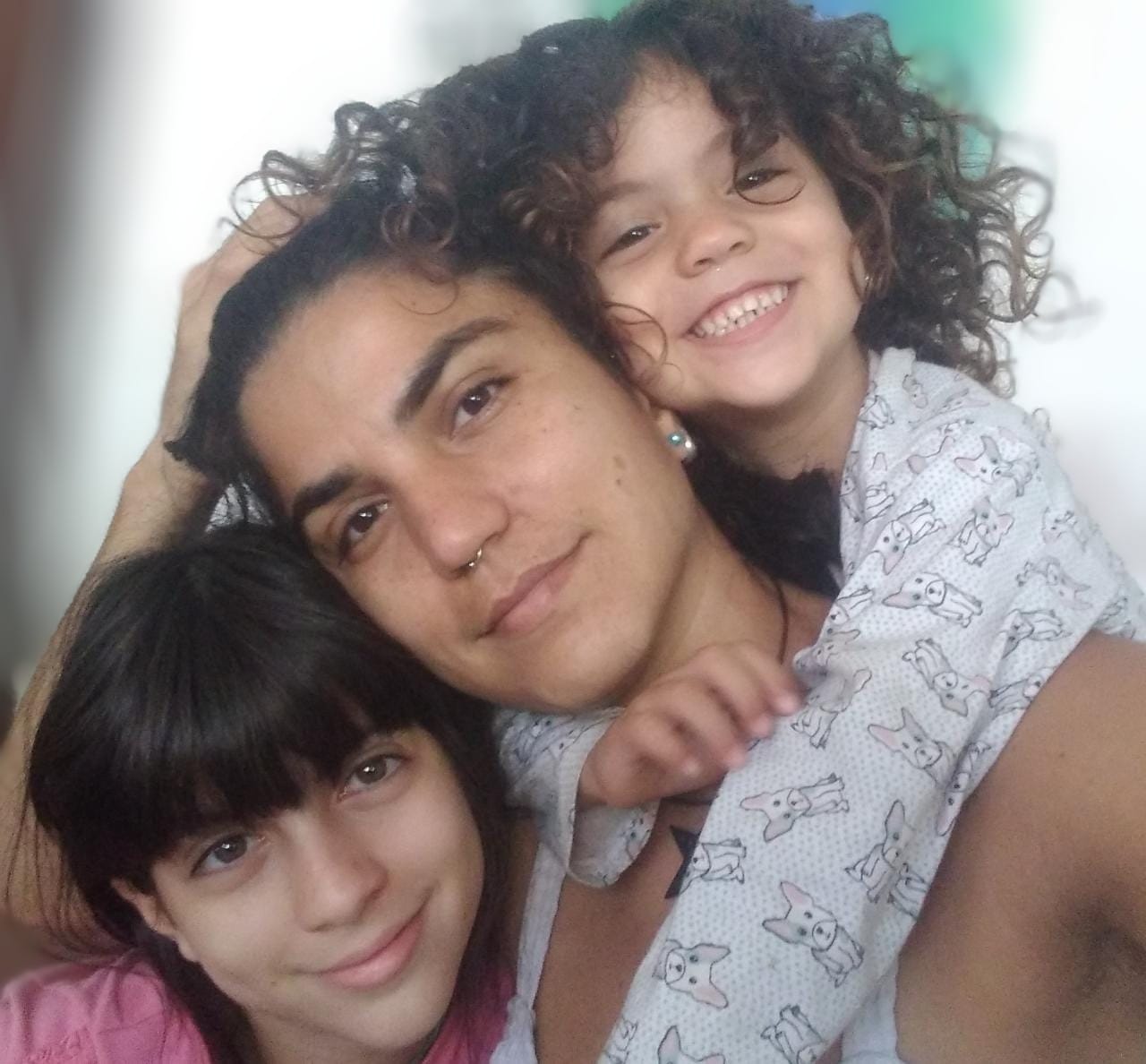 WhatsApp Image 2025 04 10 At 23.14.50 Viviane Klurfan