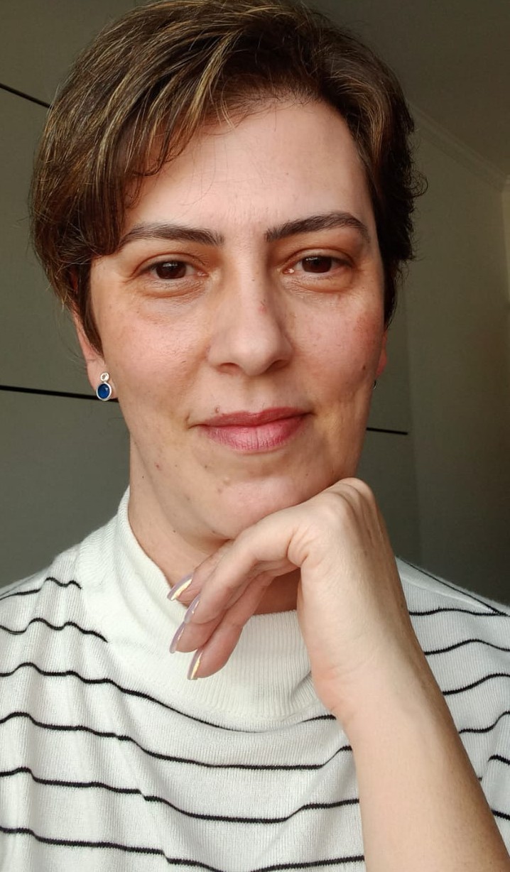 Eufoto Aline Maria Magalhaes De Oliveira Avila