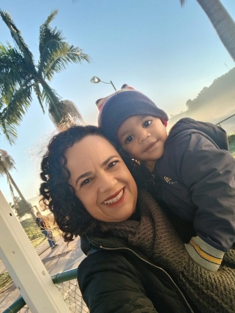 #MãeStranda 5a703638 5c75 404f A8ff C578d8e296af Deboramatosireno@yahoo.com .br 768x1024