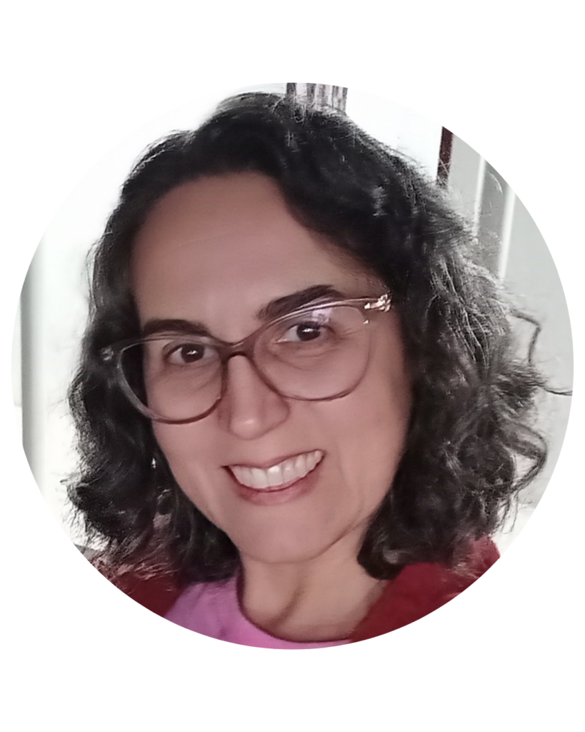 cada uma das tres vencedoras recebera quatro livros escritos por maes da nossa comunidade. 3 819x1024 cada uma das tres vencedoras recebera quatro livros escritos por maes da nossa comunidade. 3 819x1024