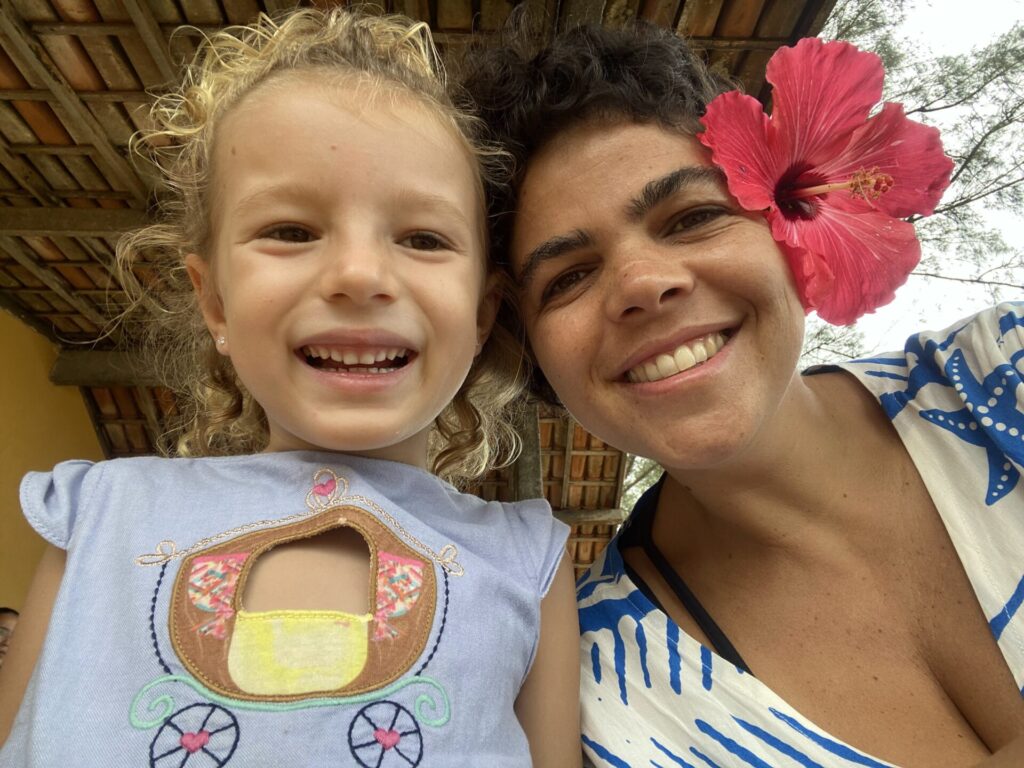 Vida de formiga eu e aurora Élida santos ribeiro